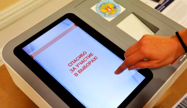 Выборы главы Республики Алтай могут провести с применением ДЭГ
