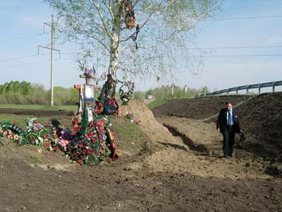 Найти фото могилы михаил евдокимов