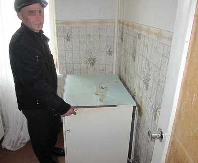 В Барнауле у уроженцев Азербайджана
наркополиция изъяла 600 граммов героина.